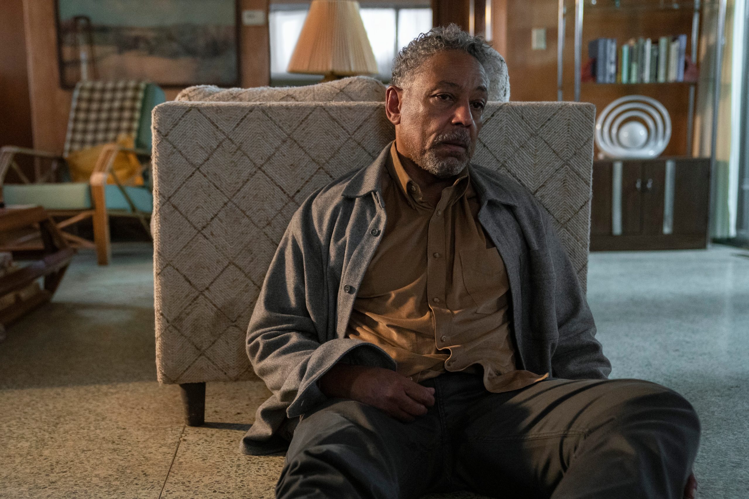 Giancarlo Esposito como Leo Pap en Kaleidoscope