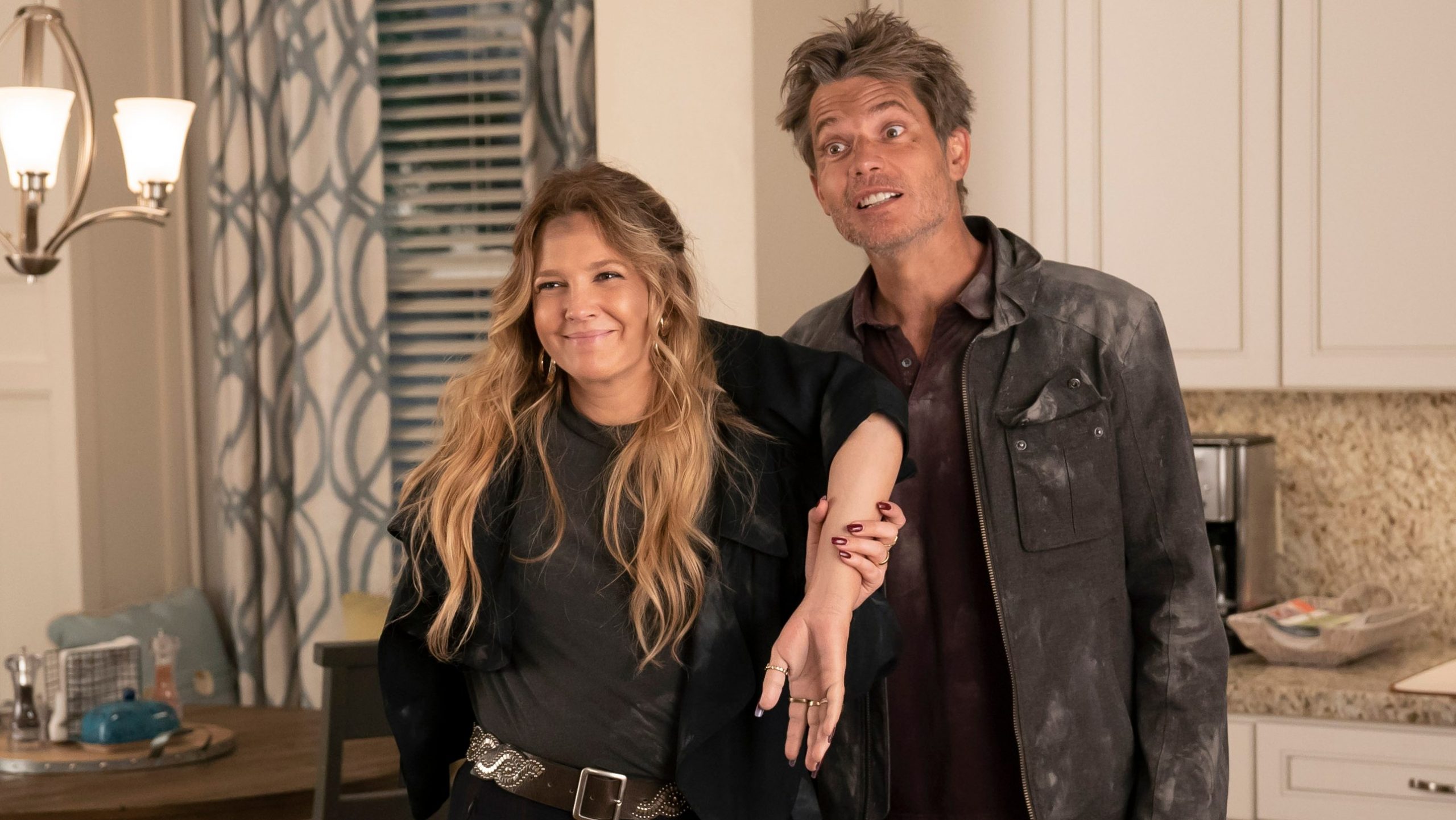 Drew Barrymore y Timothy Olyphant en Santa Clarita Diet